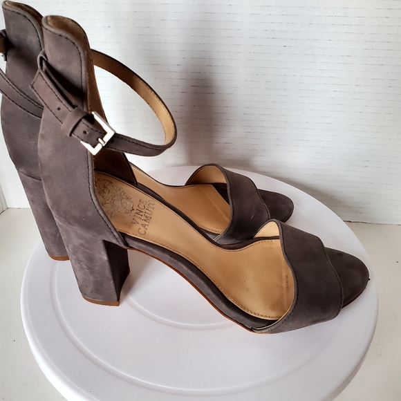 Vince Camuto Corlina Taupe Suede Block Heel Sandals size 7 or 37 - Picture 3 of 7